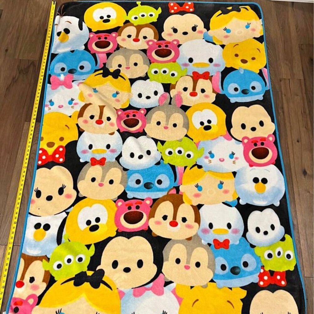 Disney Tsum Tsum Plush Blanket